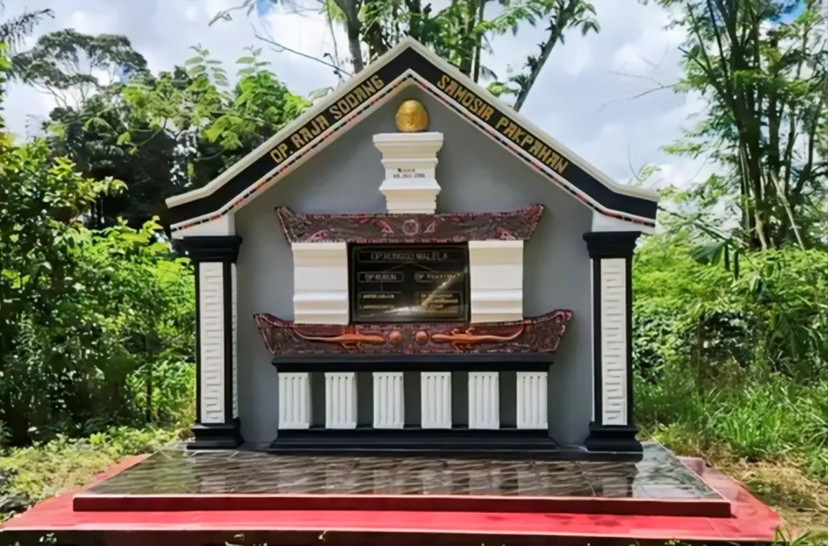 Makam Raja Sodang Pakpahan