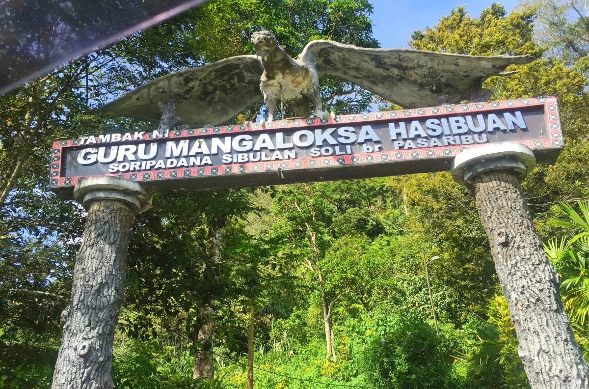 Tambak Guru Mangaloksa