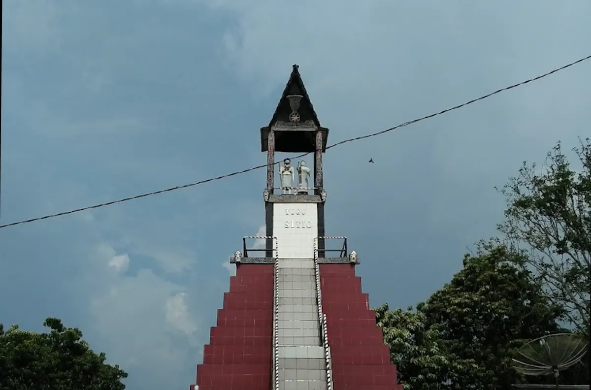 Tugu Raja Sitio